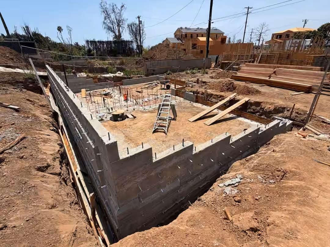 Stepped stem walls